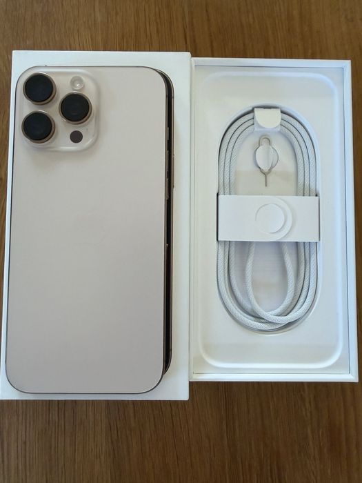 Iphone 16 Pro Max - 256 GB  - Без Бартер