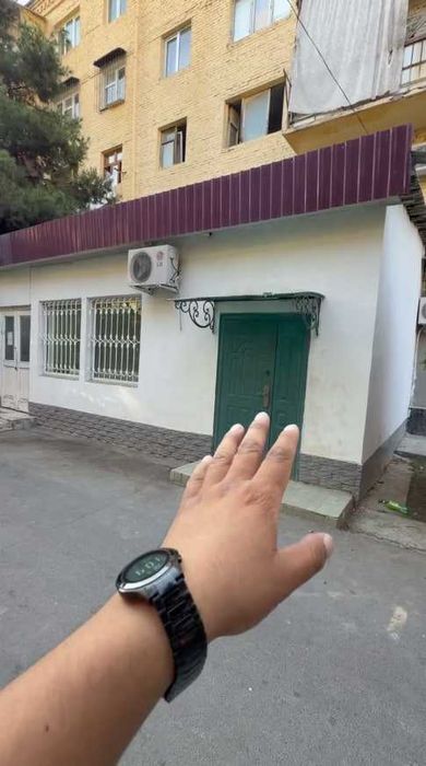 Bodomzor 30m2 joy sotiladi Srochna!