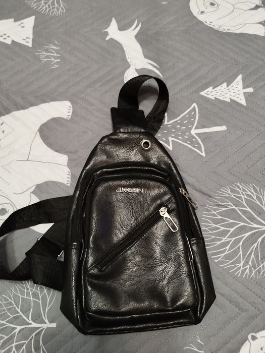 Продам барсетку кожзам