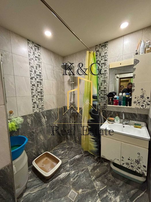 Многостаен тухлен - кв " Възраждане "