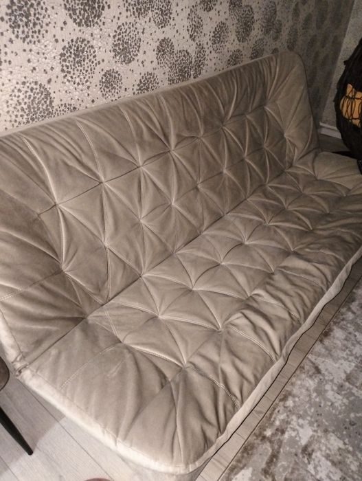 Срочно продам диван за 10000