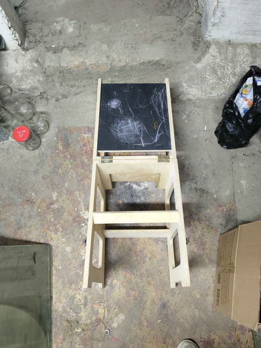 Стол трансформер детский