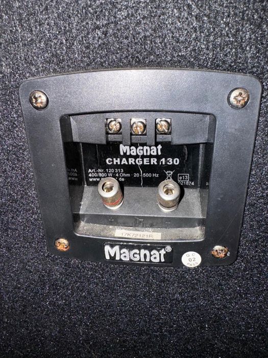 Vand subwooffer Magnat si statie