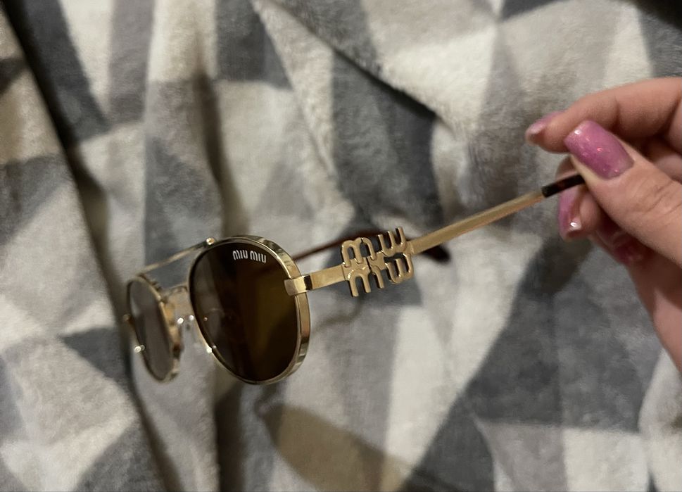 Дамски слънчеви очила