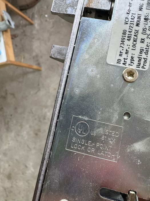 Продавам електрическа брава Vingcard ASSA Abloy