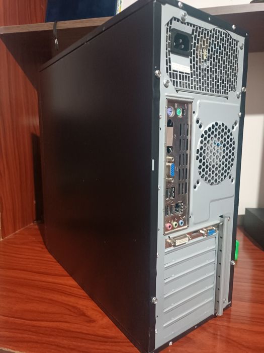 Yangi kuchli kompyuter monitor mishka klaviatura sotiladi holati a'lo