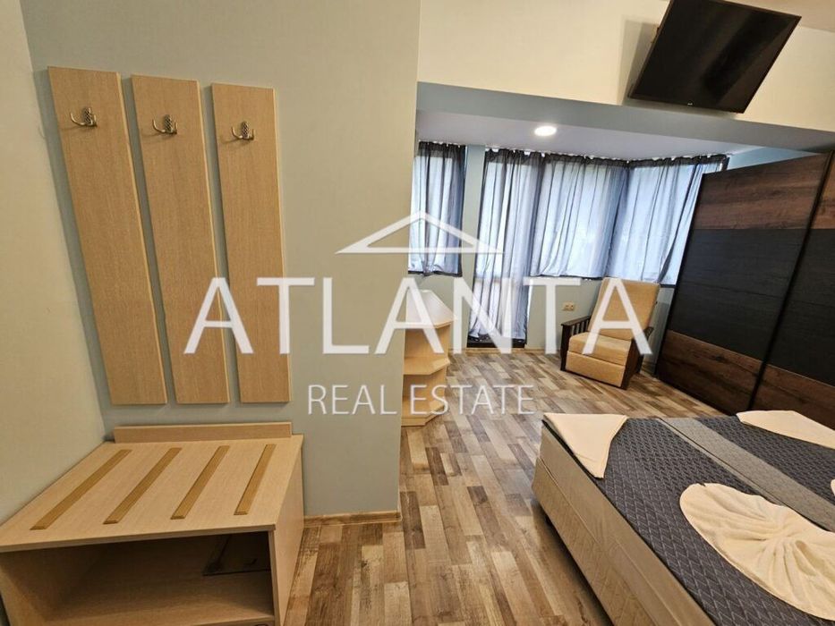 Продава се Тристаен апартамент в к.к. Златни пясъци - 100 кв.м за 1850 €/кв.м - Снимка #6