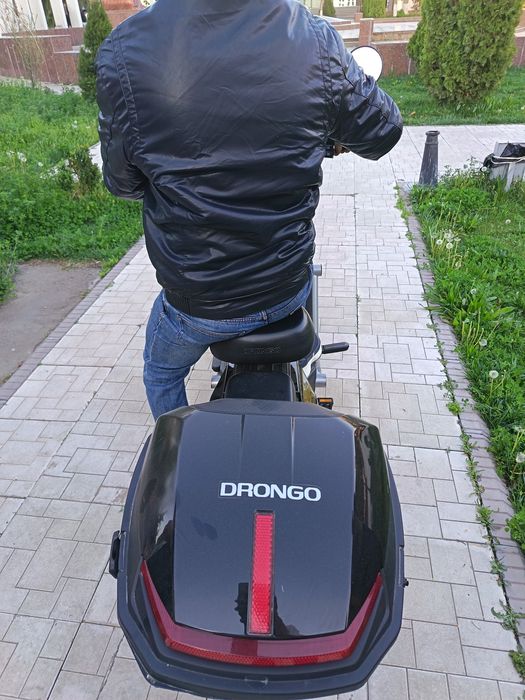 Скутер сотилади ками 40 км юради