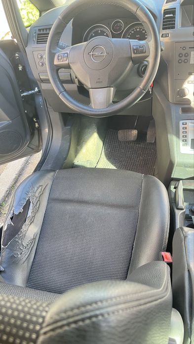 Опел Зафира 1.9.