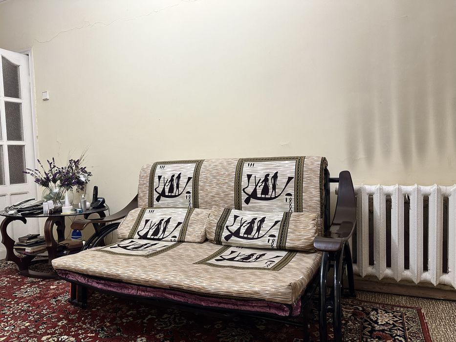 Срочно продам раскладной диван