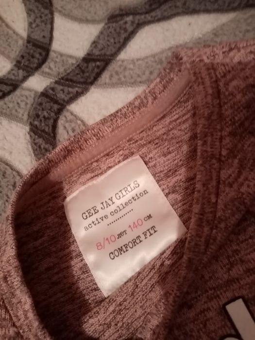 Продам кофта, шапка платье