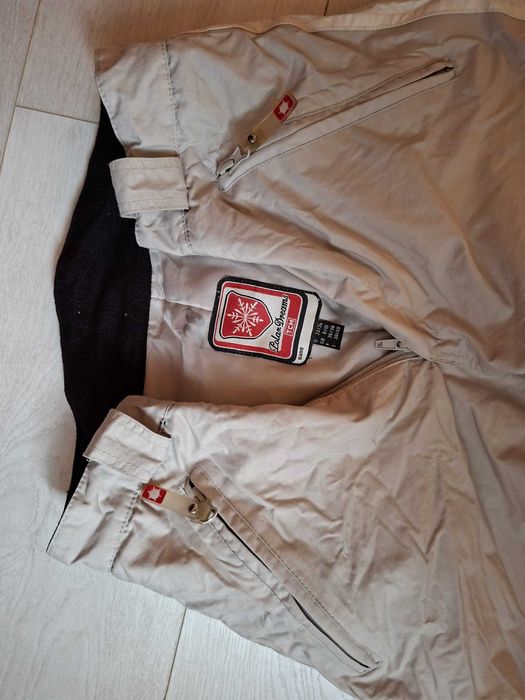 Pantalonii ski/snowboard