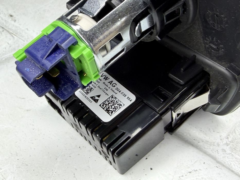 USB AUDI Q4 VW GOLF 8 T-ROC 89A863324A 2G6035954