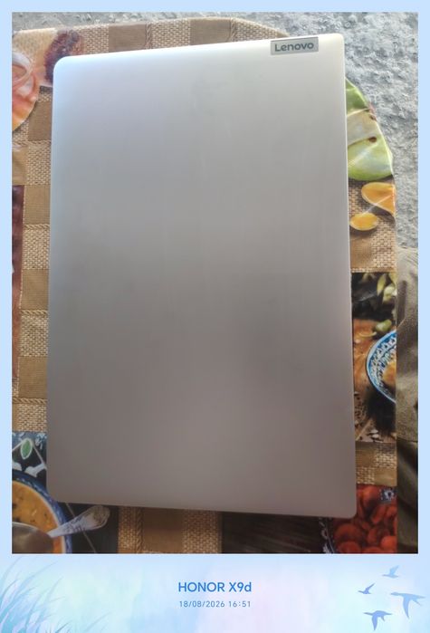 Lenovo Noutbuk Olinganiga 1 oy bo'ldi srochniy sotiladi