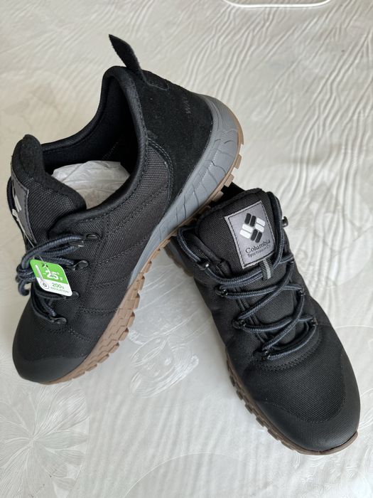 Продам зимние кроссовки!