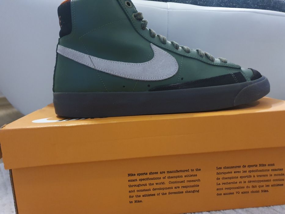 Nike blazzer military green