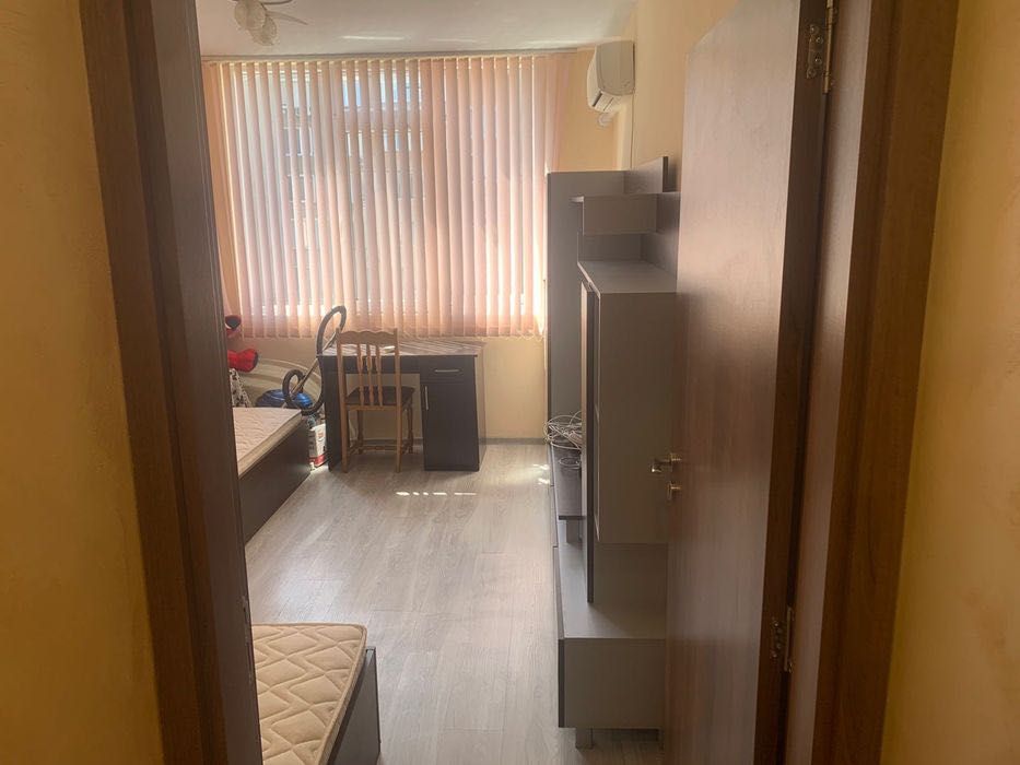 Дава се под наем Тристаен апартамент в Враца, Център - 67 кв.м за 433.5 € - Снимка #14