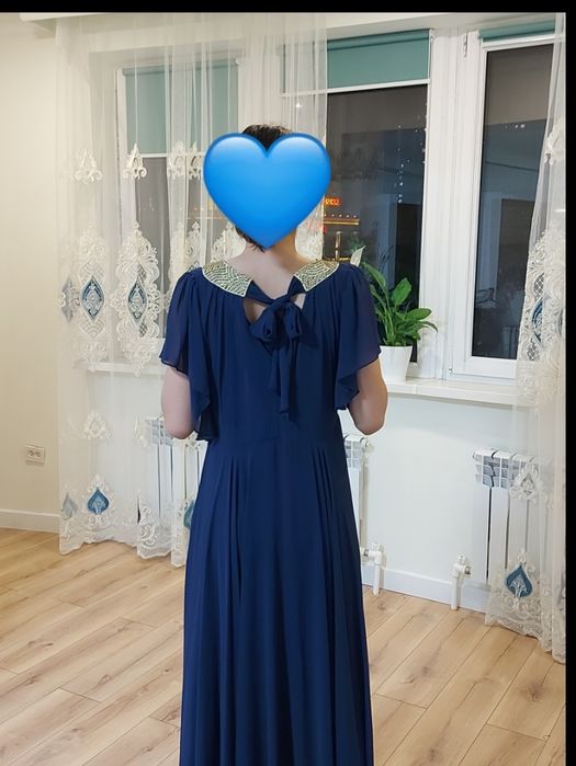 ВЕЧЕРНЕЕ ПЛАТЬЕ, срочно продаю