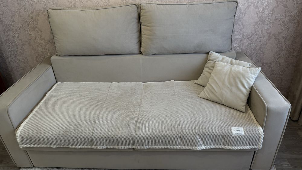 Продам диван в отличном  состоянии