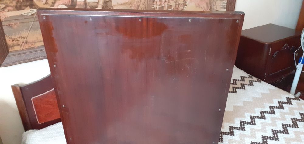 Антикварна дървена рамка с гоблен