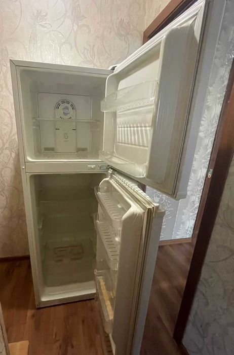 Холодильник Daewoo