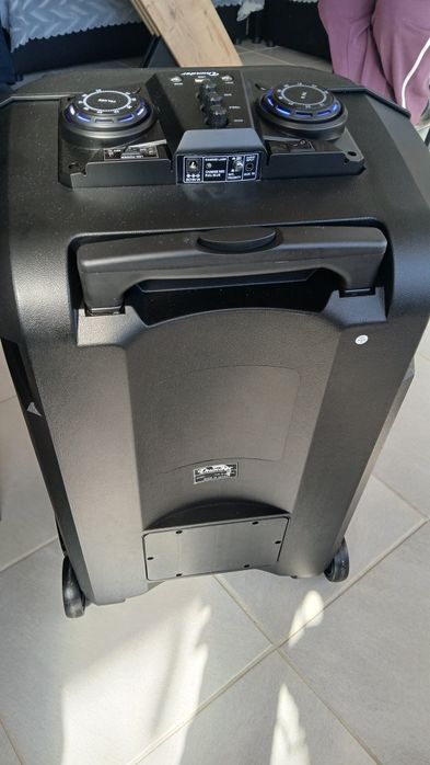 Кариоке тонколона Thunder 15 инча, с два безжични микрофона