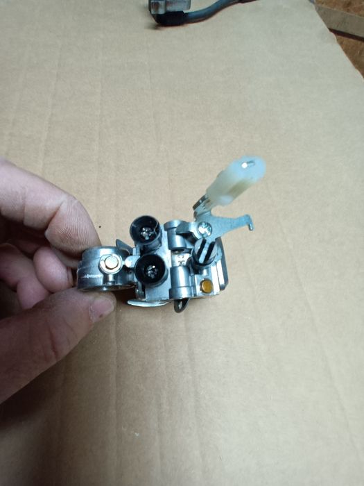 Части за щил бобина и карбуратор