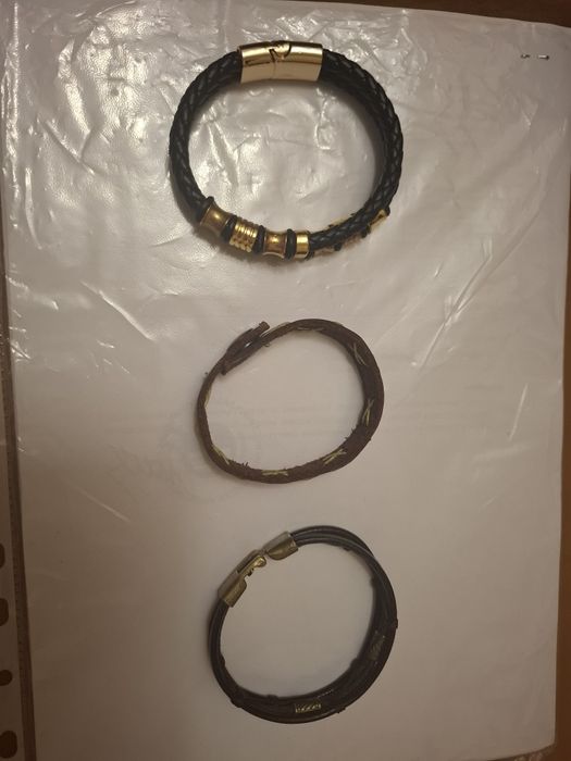 Гривни естествена кожа