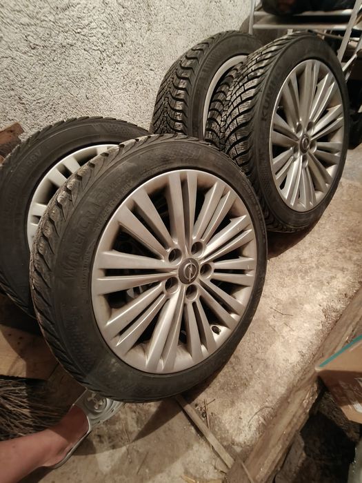 Jante Opel 18" cu anvelope Kumho 235/45/18 98V