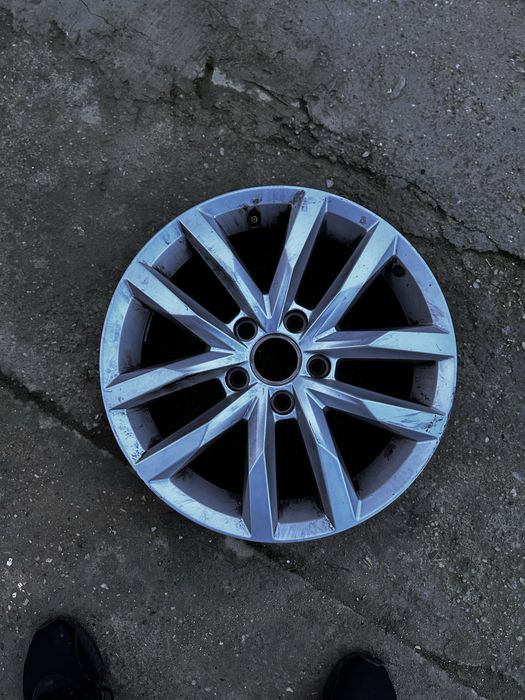 Jantă aliaj r16 vw passat b 8.cod:3g0601025.