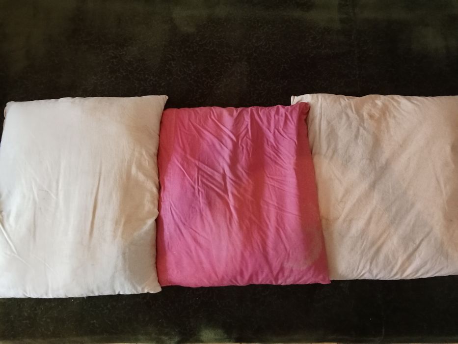 Два пледа, подушки и наволочки в подарок