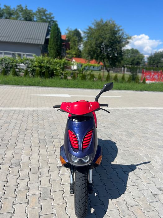 Scuter Aprilia SR50