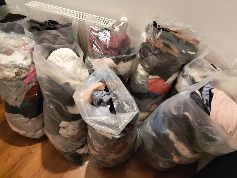 SUPER OFERTĂ! Vând haine de firmă la 10-20 lei/ bucată(second hand și noi ,dar fără etichetă)