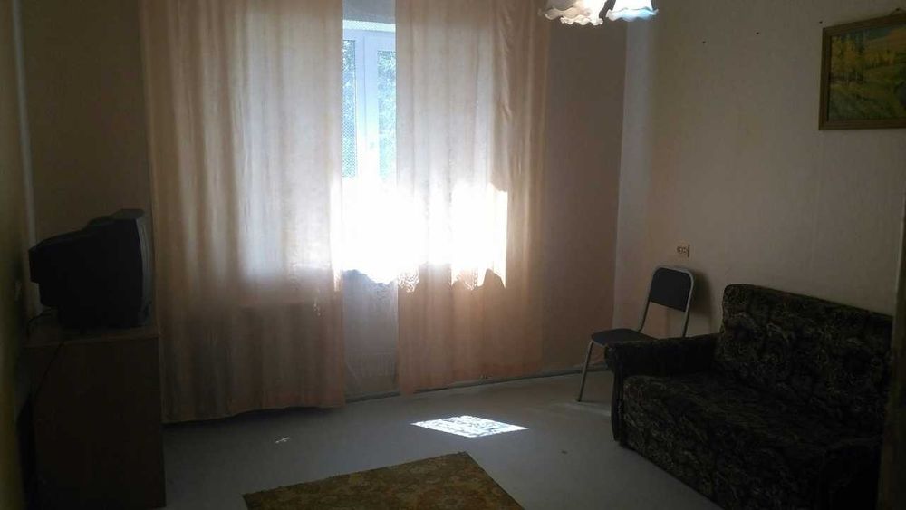 Продам 1 комнатную в районе Атлантида