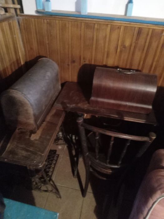 Masina de cusut  SINGER antica ,din 1920, in stare de functionare