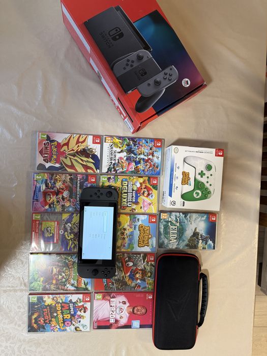 Nintendo switch + 11 игри + калъф за пренасяне + джойстик