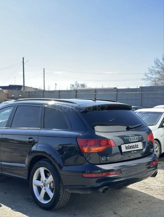 Продам ауди Q7 в хорошем состояний