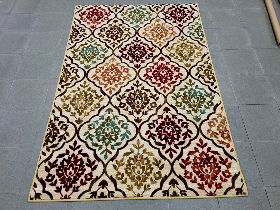 Килими по 30лв Броя Доставката с опция преглед с еконт.