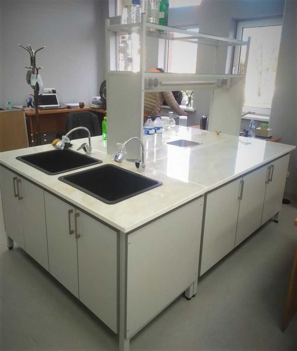 Мебель лабораторная