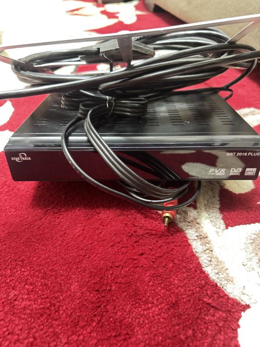 Wf роутер, DVD, цифровой спутниковый ресивер StarTrack SRT 2016 Plus