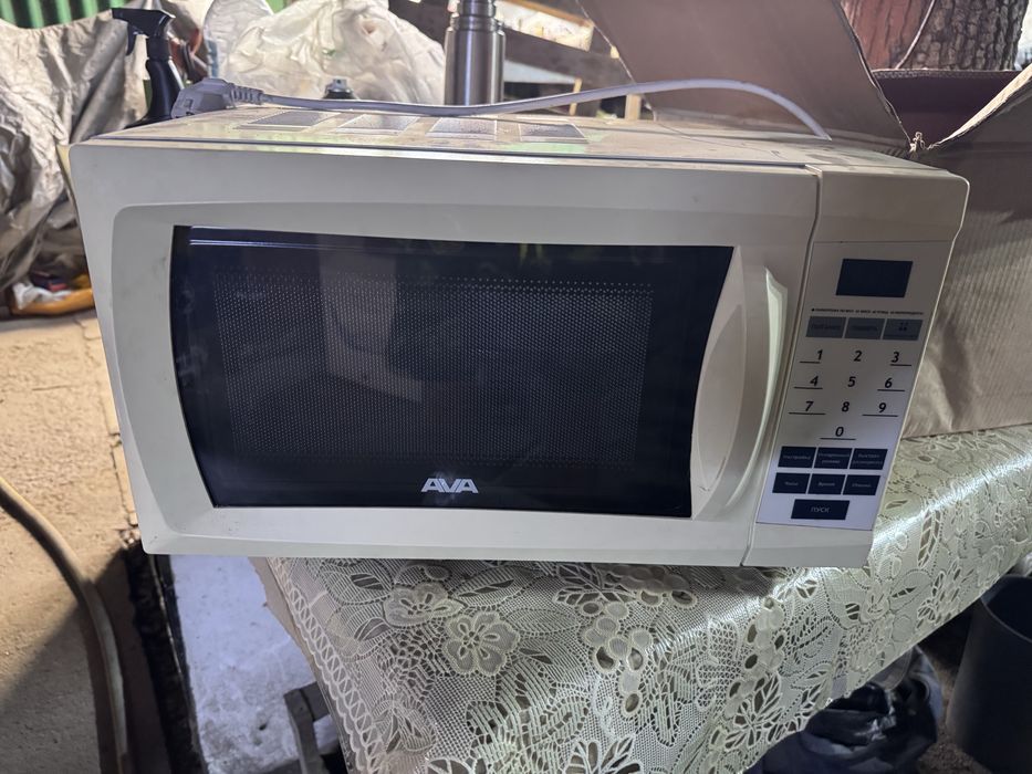 Микроволновка AVA