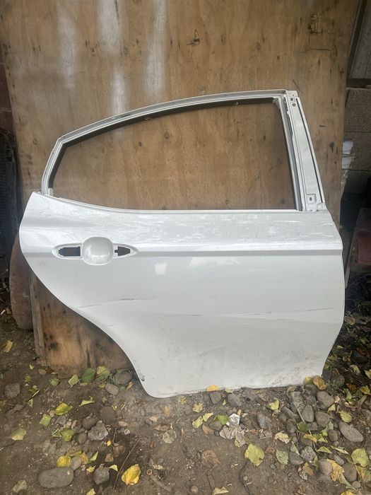 Запчасти для камри 80