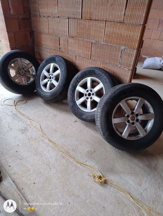 Vand jenti Peugeot si Mecedes