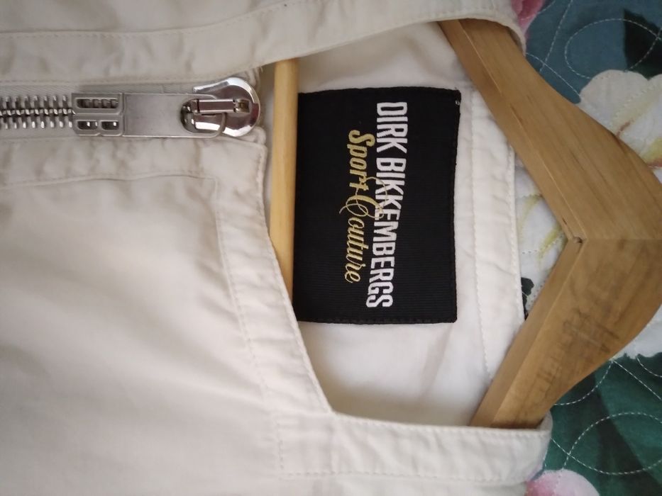 Продаются ветровки мужские