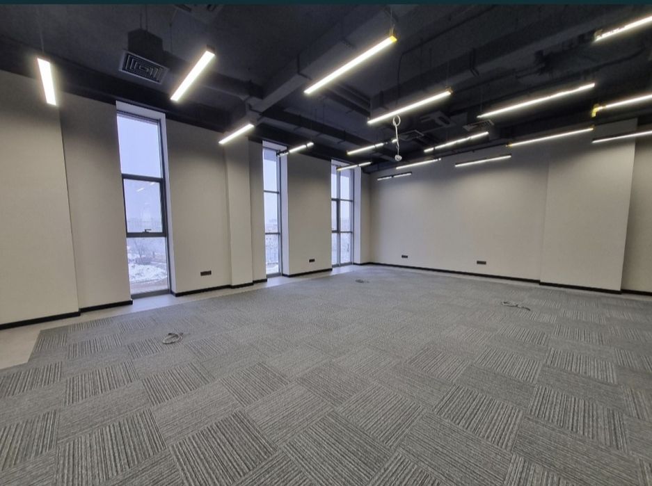 Аренда офиса Бизнесцентр Sapphinur 30 y.e 2м²