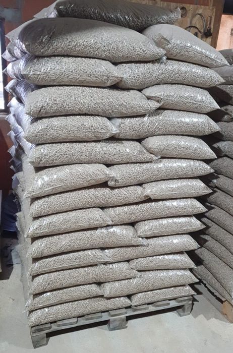 Peleti brad 80 și fag 20