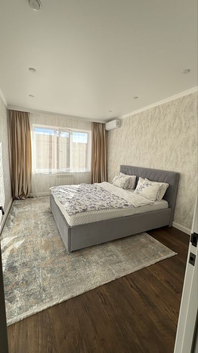 ПРОДАЕТСЯ 2х КОМНАТНАЯ  в районе (10 МКР)!