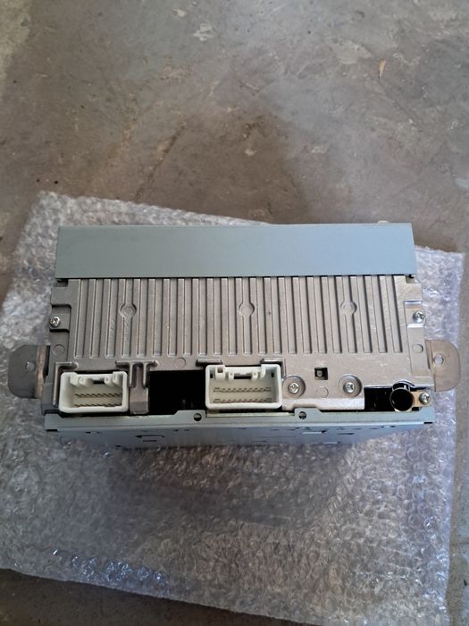 CD чейнджър за mitsubishi outlander, citroen C-crosser, peugeot 4007
