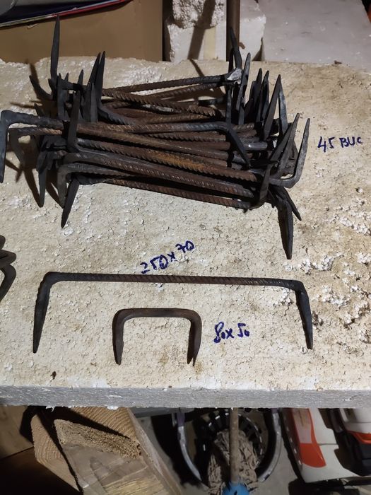 Scoabe forjate din oțel beton fi 8 mm