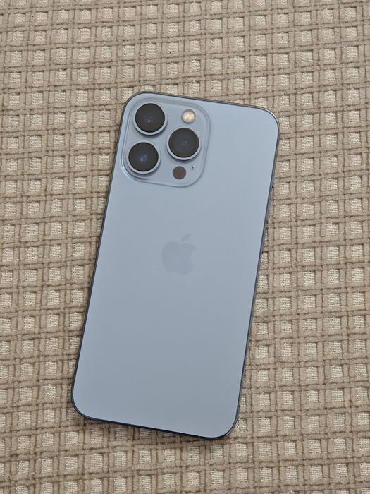 Продам iPhone 13 pro